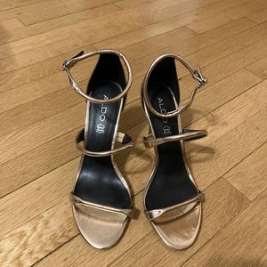 NWOT Aldo High heel, strappy sandals Rose Gold